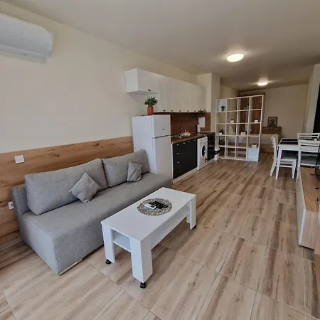 Rent 30 Varna